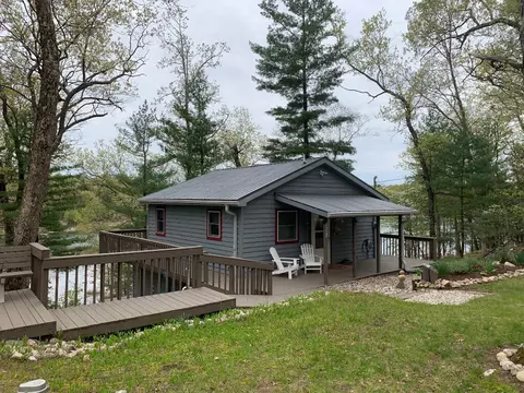 8717 W Edgewater, Baldwin, MI 49304