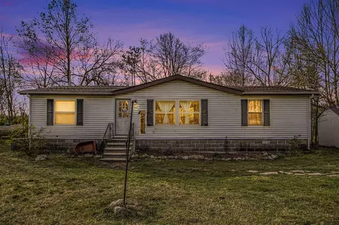 24077 Cr 388, Gobles, MI 49055