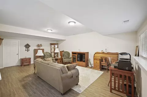 4619 Devon, Jackson, MI 49201 photo 35