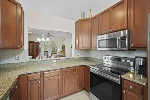 4619 Devon, Jackson, MI 49201 photo 12