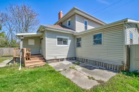 Exterior - 112 N Dwight, Jackson, MI 49202 photo 10 of 12