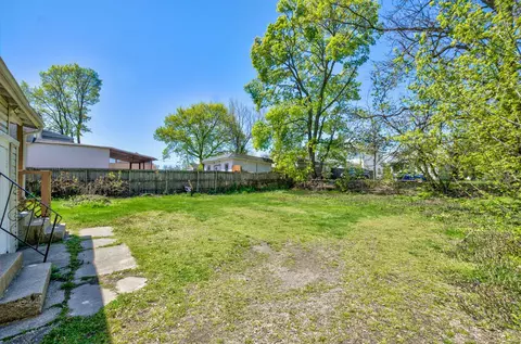 Exterior - 112 N Dwight, Jackson, MI 49202 photo 12 of 12