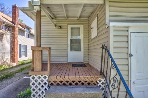 Exterior - 112 N Dwight, Jackson, MI 49202 photo 8 of 12
