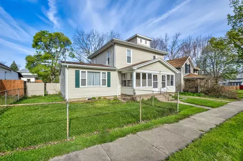 Exterior - 112 N Dwight, Jackson, MI 49202 photo 2 of 12