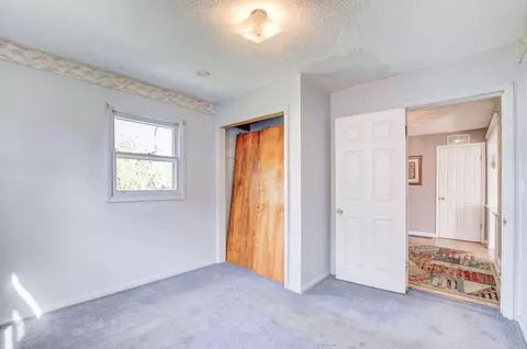 Bedroom - 112 N Dwight, Jackson, MI 49202 photo 2 of 3