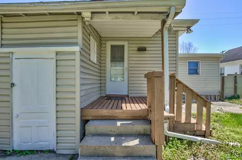 Exterior - 112 N Dwight, Jackson, MI 49202 photo 9 of 12