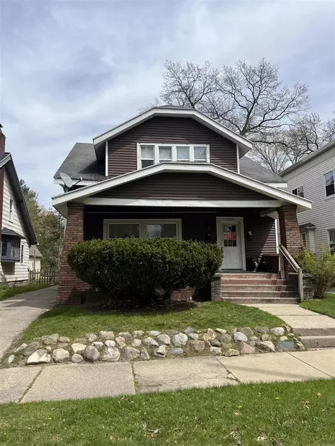 2136 Francis, Grand Rapids, MI 49507