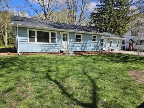 1209 Ravina, Benton Harbor, MI 49022