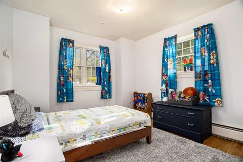 Bedroom - 816 Wooded, Marshall, MI 49068 photo 1 of 7