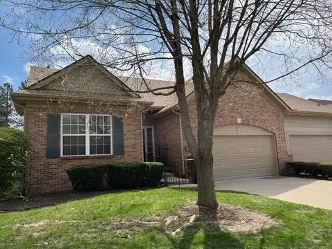 382 Winslow, Commerce Twp, MI 48390