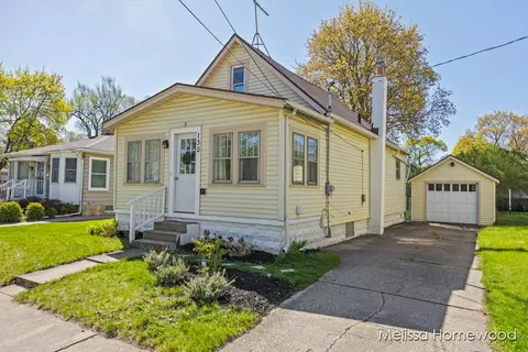 130 Bowne, Grand Rapids, MI 49505