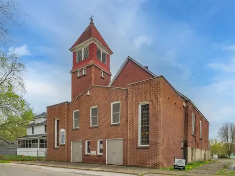 5766 Higgins, Kalamazoo, MI 49048