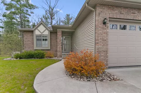14225 Riversway, Big Rapids, MI 49307