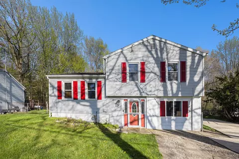 4826 Lexington, Portage, MI 49002