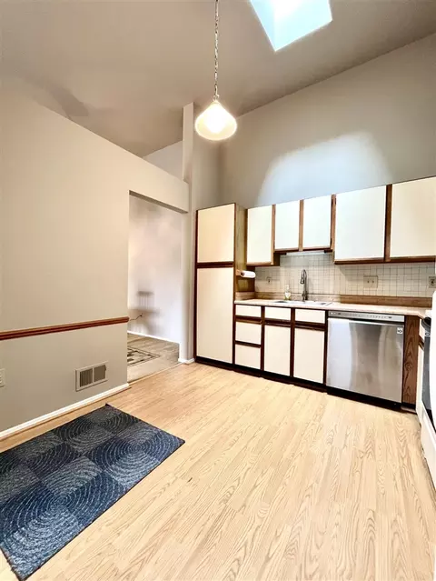 Kitchen - 43628 Arbor #110, Canton, MI 48188 photo 2 of 4