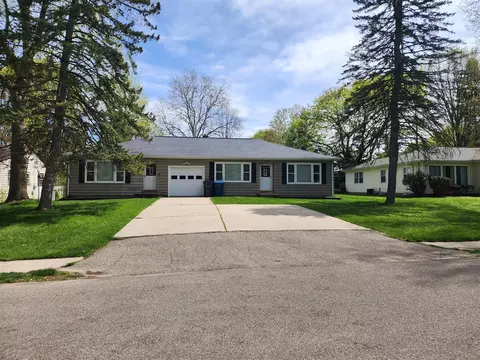 915 Westfall, Kalamazoo, MI 49006