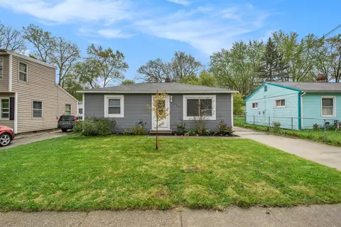 828 Woolsey, Grand Rapids, MI 49503