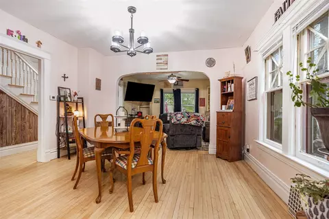 116 W Hanover, Marshall, MI 49068 photo 6