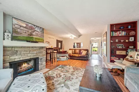1812 Nemoke, Haslett, MI 48840 photo 8