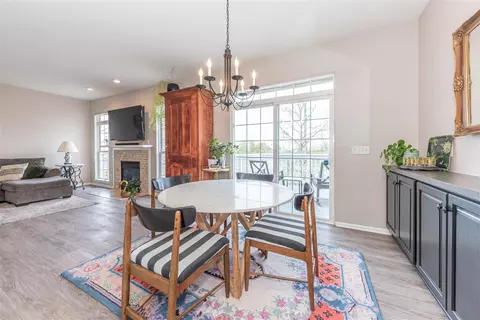 Dining - 162 Burwyck Park, Saline, MI 48176 photo 2 of 2