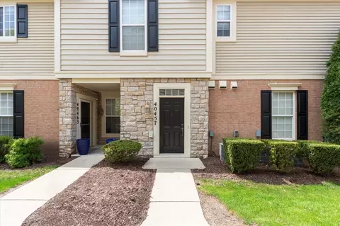 40457 Glen Eagle #81, Canton, MI 48188