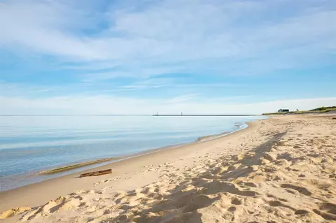 26 27 Beech Knls, Manistee, MI 49660