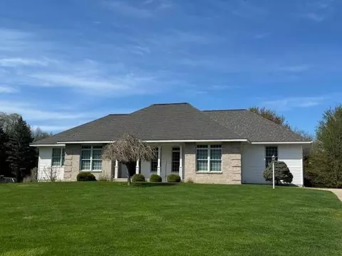 17852 Dogwood, Spring Lake, MI 49456
