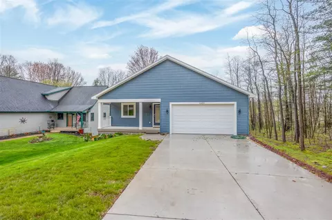 11497 E Royal, Stanwood, MI 49346