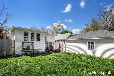 1838 Ruby Ave, Grand Rapids, MI 49507 photo 16