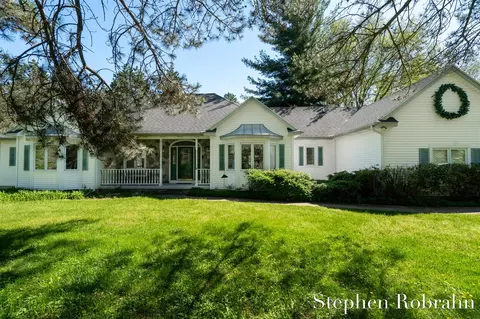 8350 100th, Alto, MI 49302