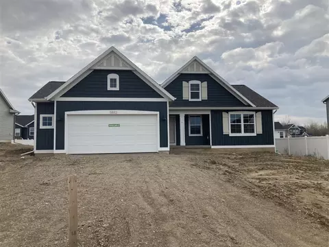 5882 Looking Glass, Wyoming, MI 49418