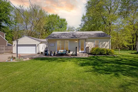 1819 Apple, Portage, MI 49002