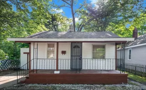2820 Park, Muskegon Heights, MI 49444