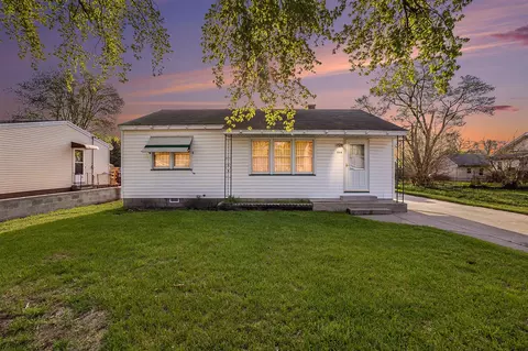 968 Center, Muskegon, MI 49442