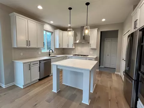 5882 Trailside #139, Whitmore Lake, MI 48189