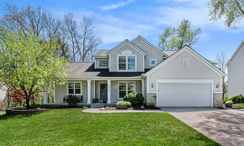 2616 Arbor Chase, Grand Rapids, MI 49525