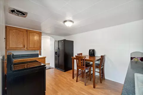 2750 Hamstead, Jackson, MI 49201 photo 21