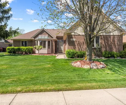 22148 Vinewood, Taylor, MI 48180