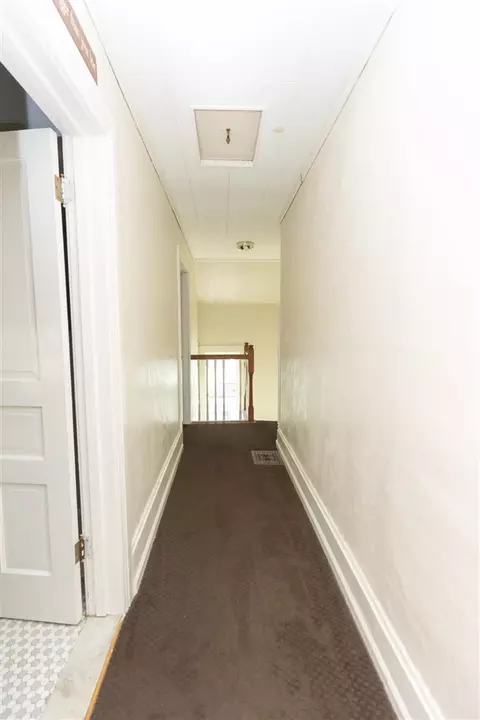 209 E Congress, Belding, MI 48809 photo 31