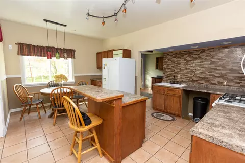 209 E Congress, Belding, MI 48809 photo 24