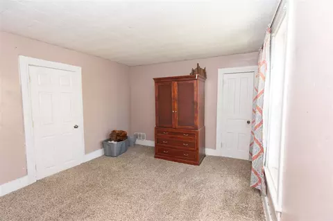209 E Congress, Belding, MI 48809 photo 35