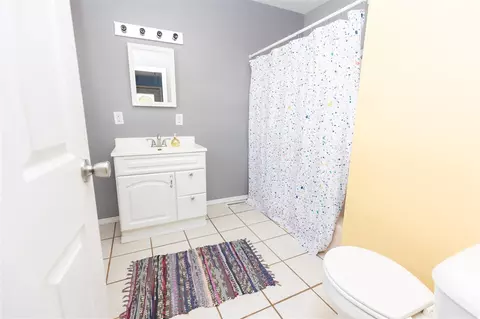 209 E Congress, Belding, MI 48809 photo 39