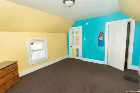 209 E Congress, Belding, MI 48809 photo 32