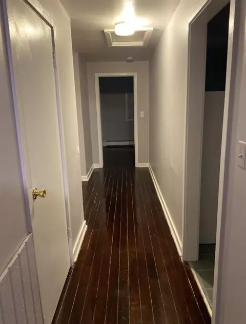 Entry Way - 114 Baker, Spring Arbor, MI 49283 photo 1 of 2