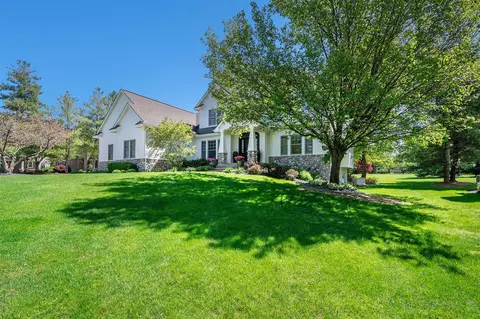 3082 Torian, Ada, MI 49301 photo 3