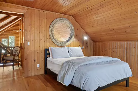 Bedroom - 37 Camp Madron, Buchanan, MI 49107 photo 5 of 7