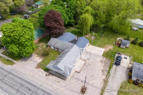 527 S 1st, Edmore, MI 48829 photo 42