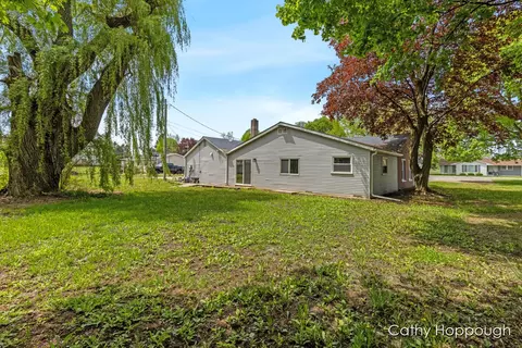 527 S 1st, Edmore, MI 48829 photo 39