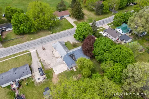 527 S 1st, Edmore, MI 48829 photo 44