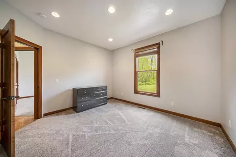 Bedroom - 6809 Farm, Jackson, MI 49201 photo 15 of 15
